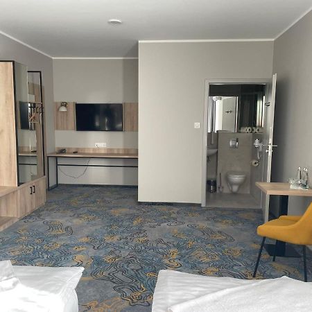 Hotel Dobosz 폴리스 외부 사진