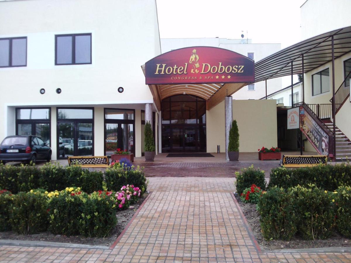 Hotel Dobosz 폴리스 외부 사진